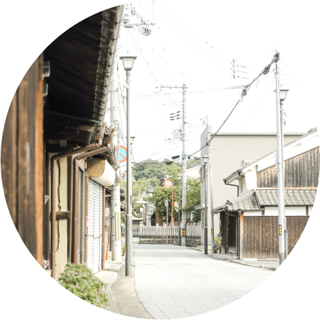 商家の家並み