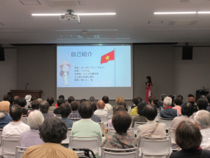 講演の様子①