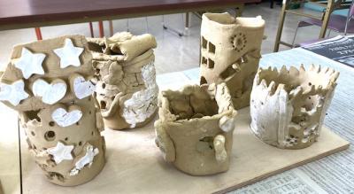 出来上がった５点の作品の写真