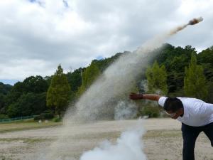 方向がずれた液体窒素ロケットの様子