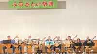 ギター演奏の写真