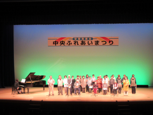 舞台発表をされる皆さん