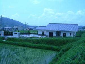 西谷東