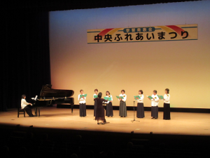 様々なジャンルの曲に挑戦するグループの皆さん