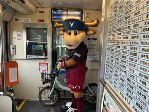 列車内のモーヴィ