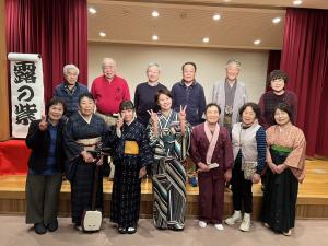 落語の会の集合写真