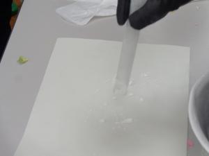 ドライアイスになった二酸化炭素