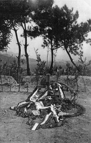 image: A prisoner’s grave 