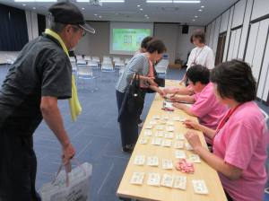 受付及び後期受講料徴収のお手伝いをしていただいているサポーターの皆さん