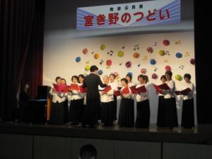 「コール・ソレイユ」の合唱