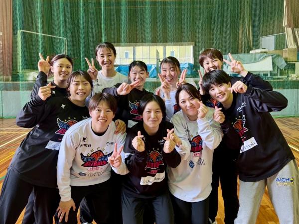 女子バスケットボールチーム「アストライア」の写真