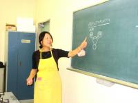 座学の説明をする講師の様子