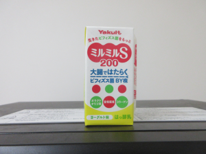講義の最後に試飲させていただいたヤクルトミルミルS