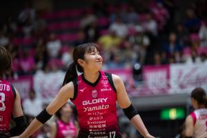 野末朋那選手写真