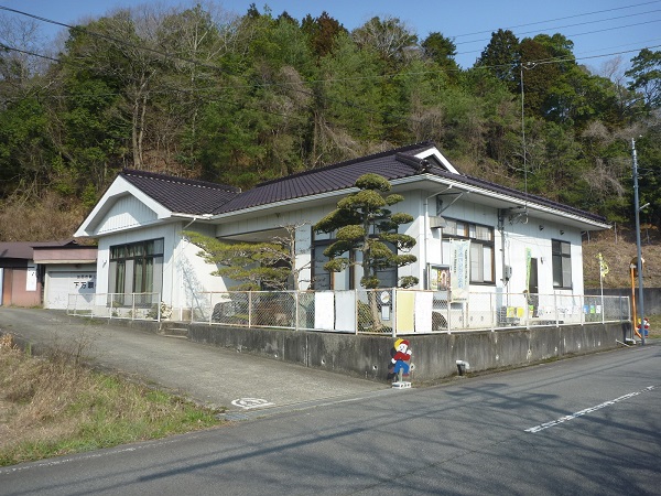 下万願寺町公会堂の外観画像