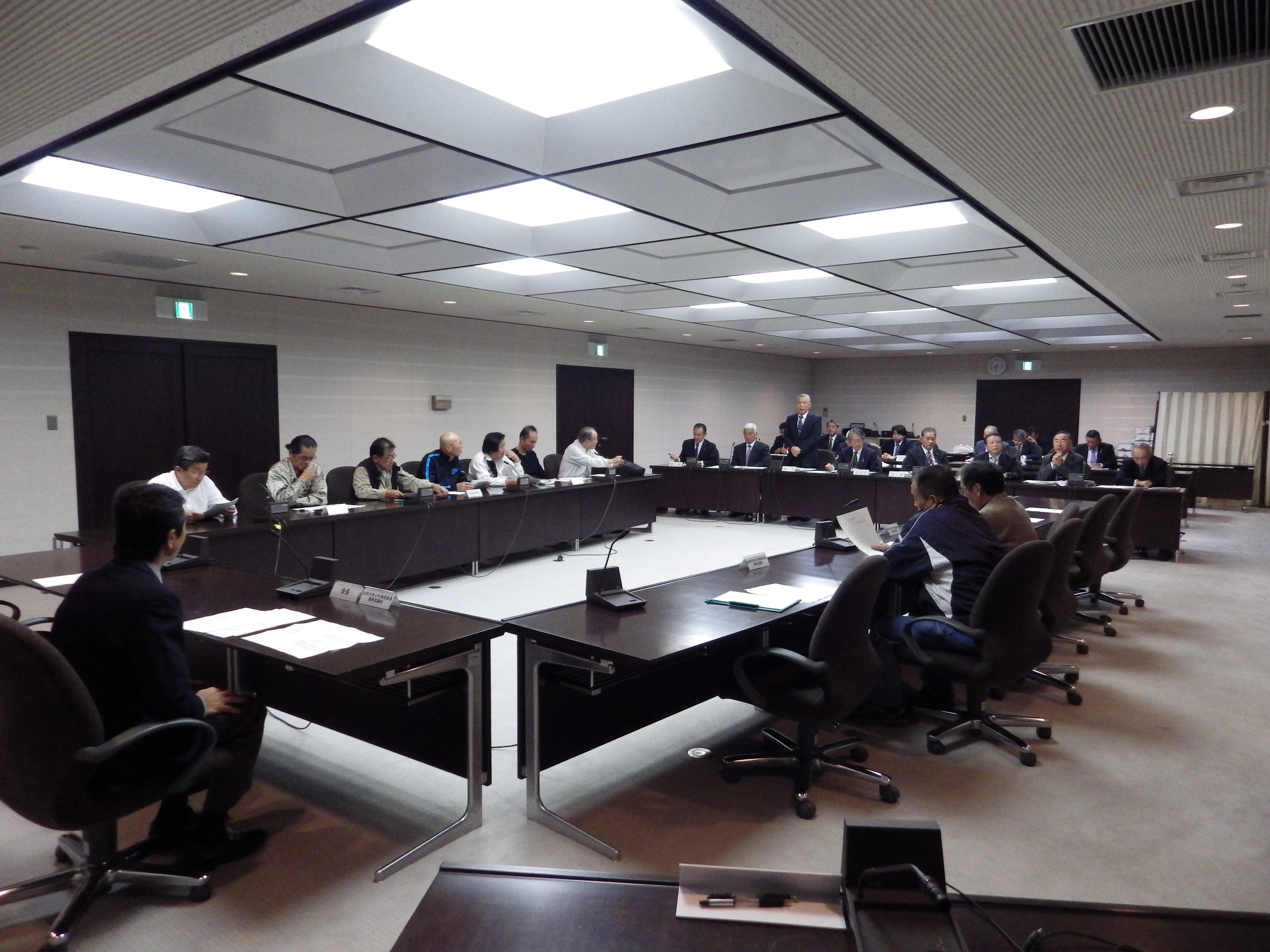 加西市防犯協会、加西市青少年補導委員連絡協議会との意見交換会 【平成28年10月27日(木曜日)】の画像