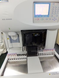 血液分析装置の画像