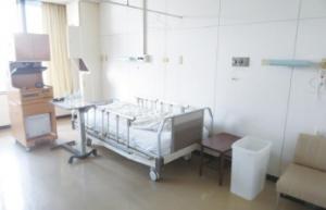 コロナ病棟の病室の画像